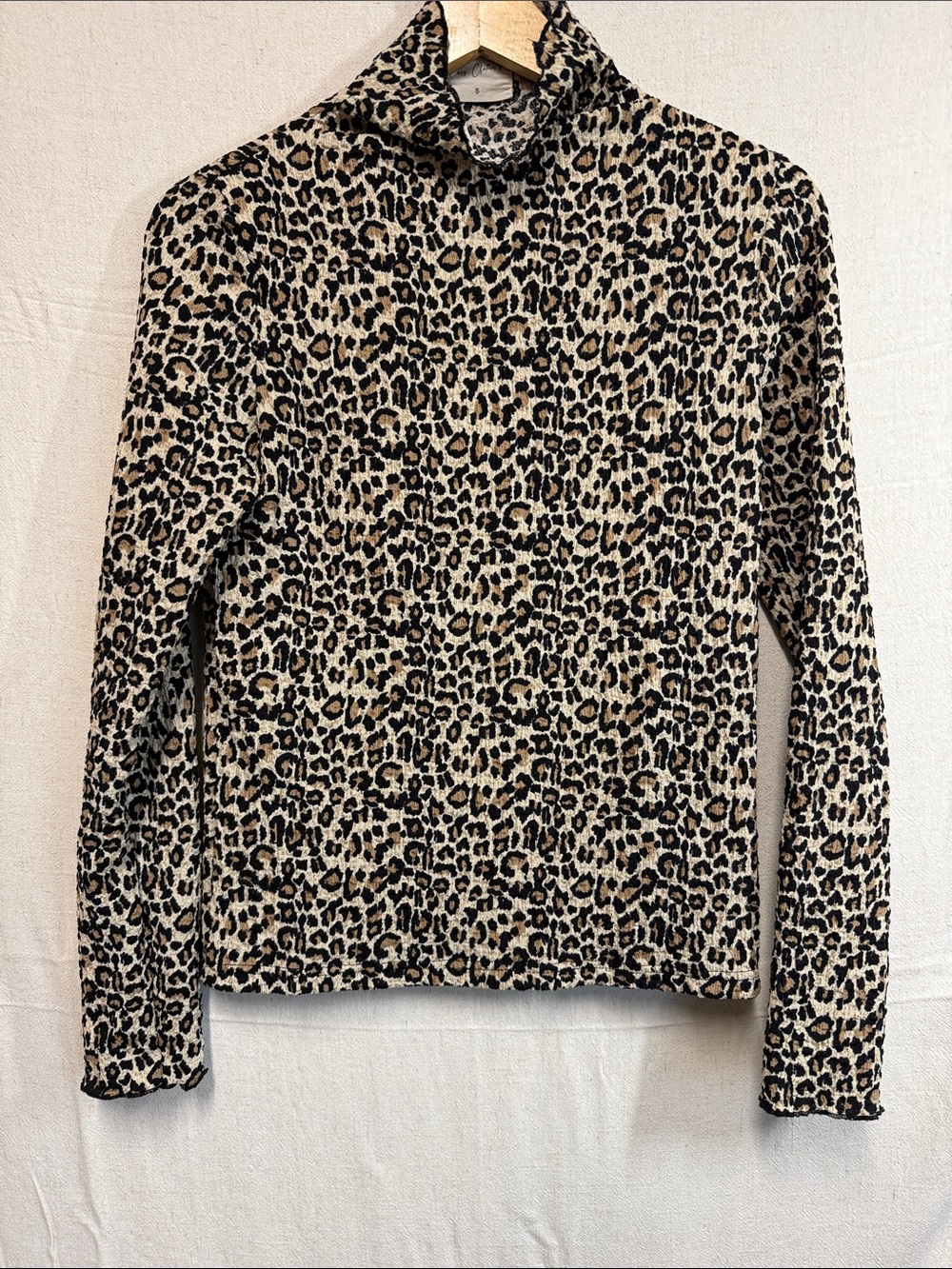 Leopard Print Turtleneck Long Sleeve Top - Beige/Black